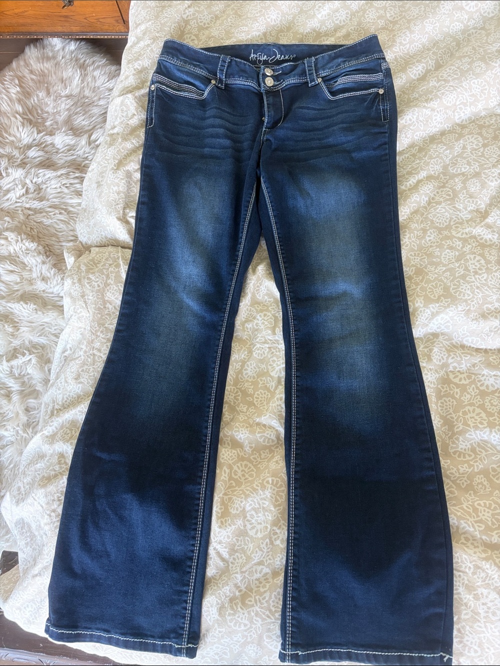 Ariya Deep Indigo Flare Jeans